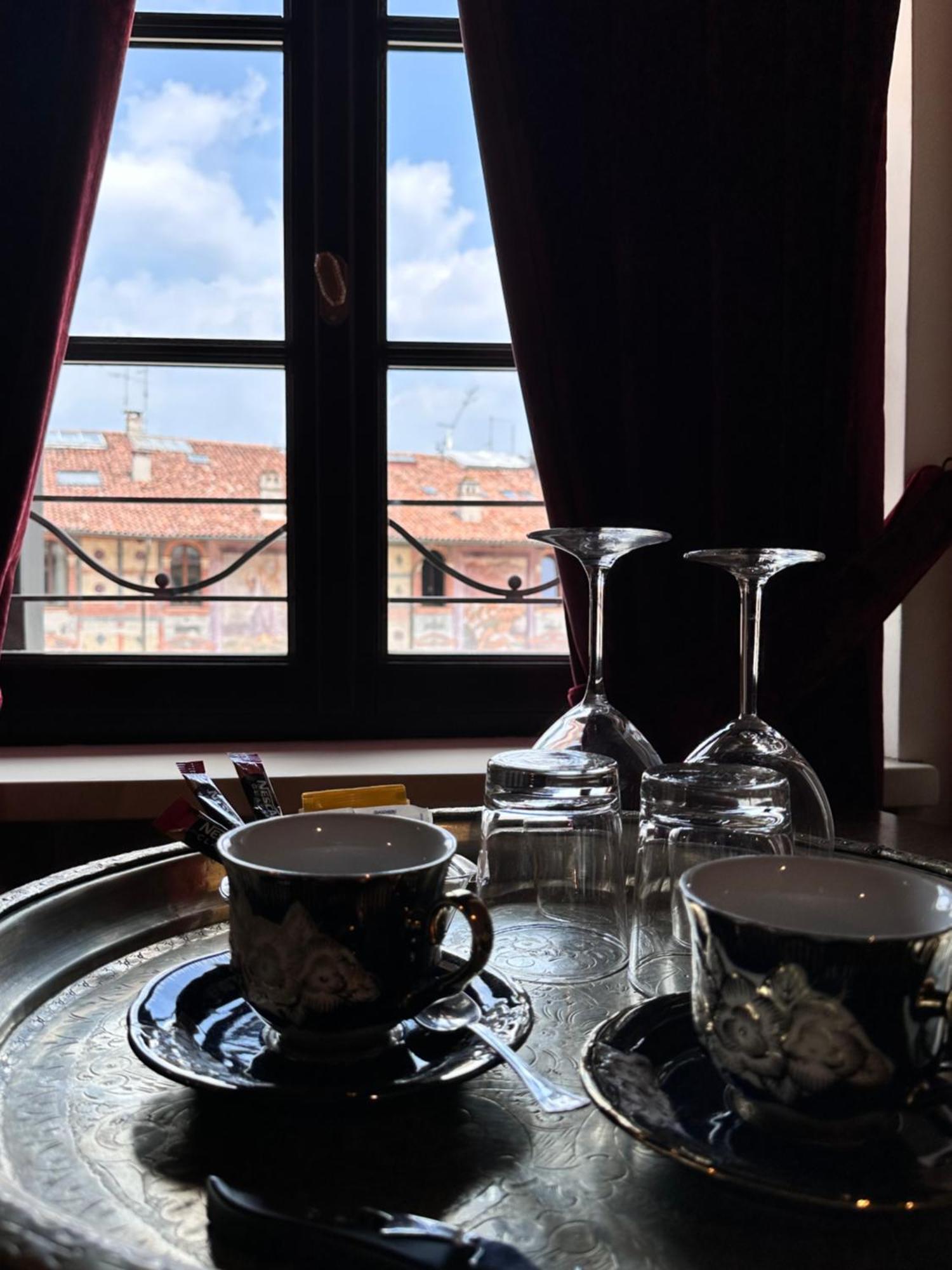 Truly Verona - Delle Erbe Suites Exterior foto